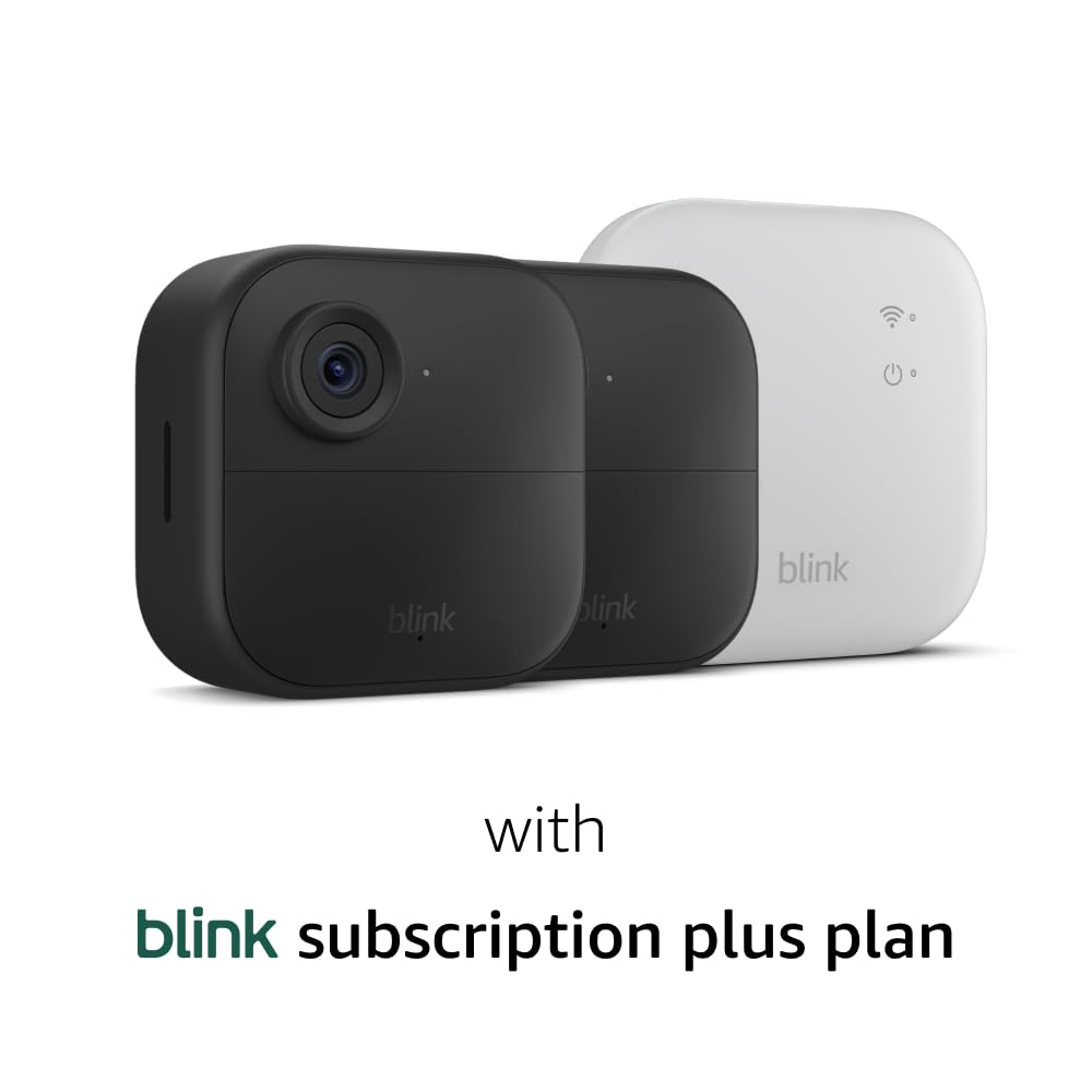 Blink Outdoor 4 XR + 1-Year Plus plan - Wireless smart security camera, two-year battery (additional view 1)
