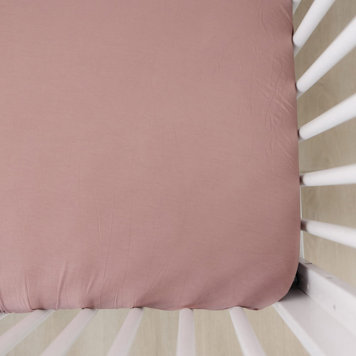 Mebie Baby Stretch Sheet - Dusty Rose