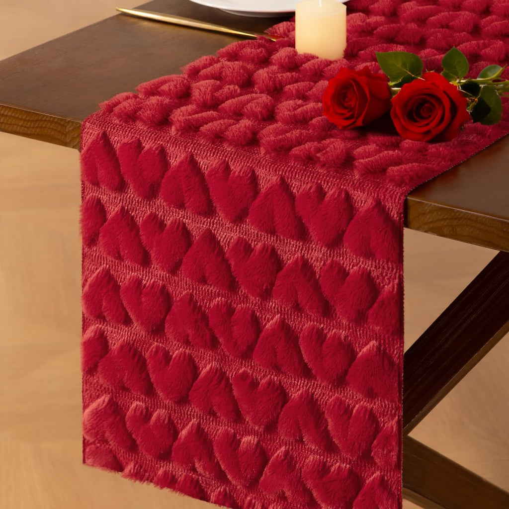 Red Heart Valentine's Day Romantic Plush Faux Fur Jacquard Table Runner