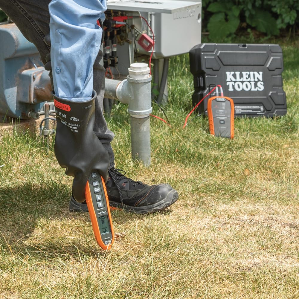 Klein Tools ET450 Advanced Underground Circuit Breaker Finder and Wire Tracer Kit for Energized and Non-Energized