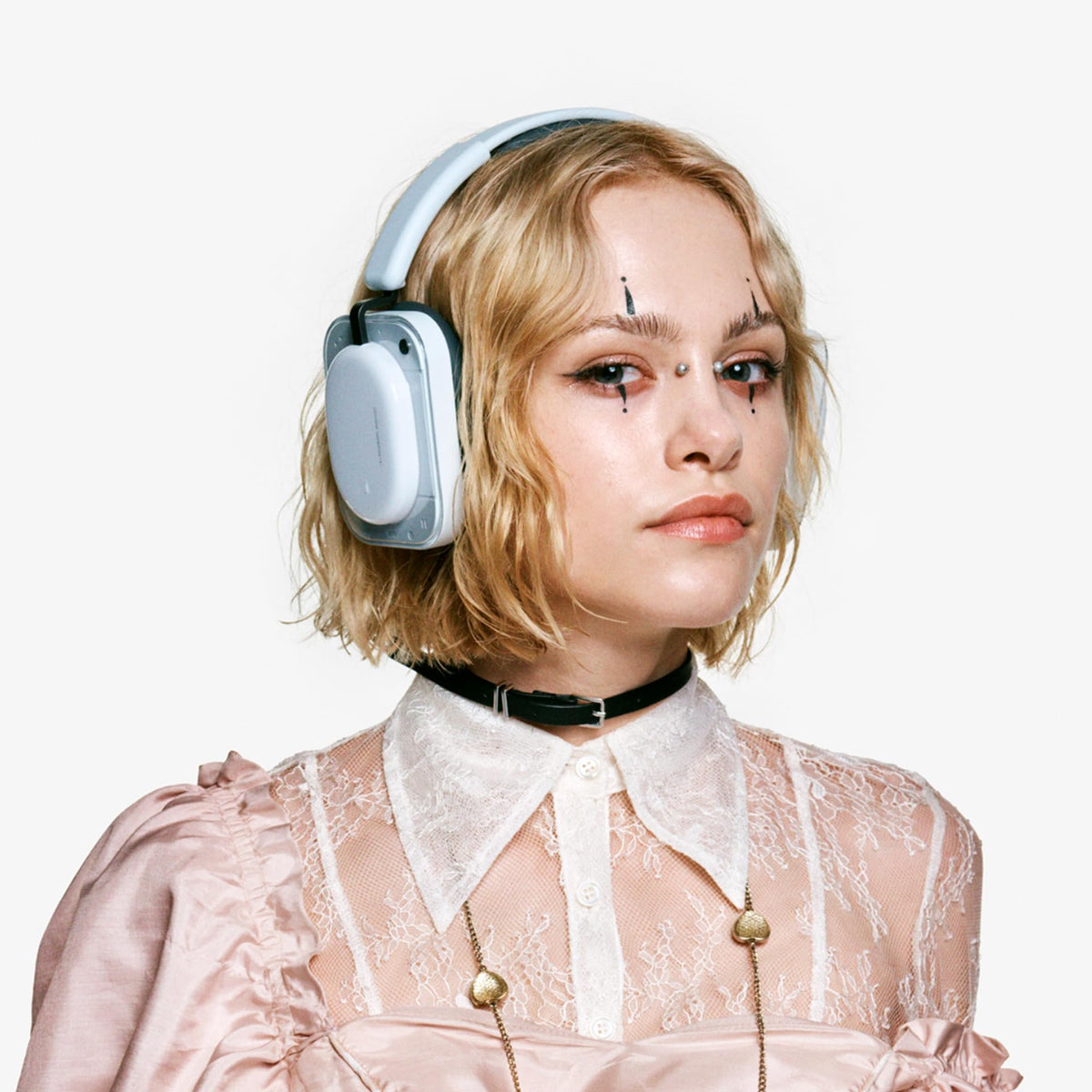 Nothing Headphone (a)