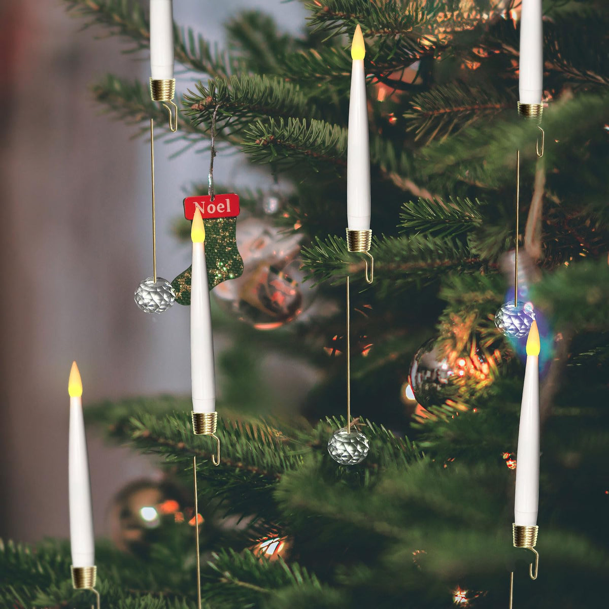 Leejec 10-Pack Christmas Tree Candles, Wand Remote, Crystal Ball Hooks (additional view 8)