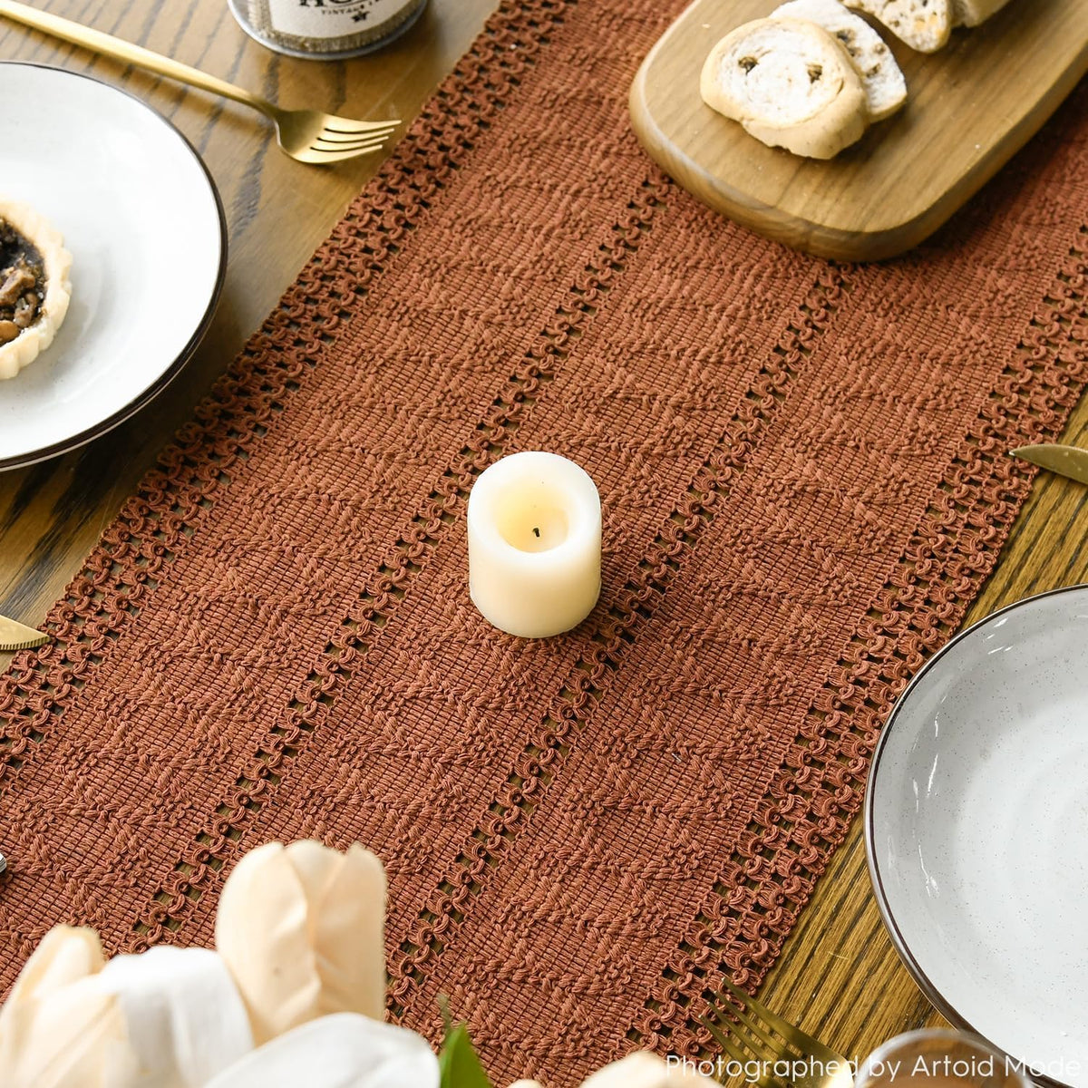 Artoid Woven Farmhouse Hollow Table Runner - Caramel / 12" x 60", Table Runner view 4
