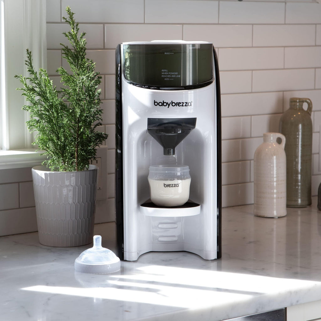 Baby Brezza Formula Pro Advanced Formula Dispenser + Bottle Maker Machine (FRP0046COM)
