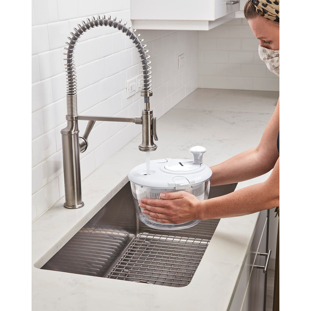 Cuisinart Large Salad Spinner- Wash - Gloss White view 3