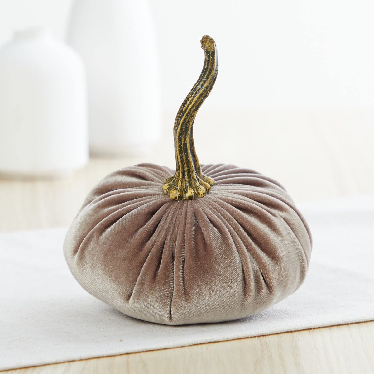 Your Heart's Content Small Velvet Pumpkin Set