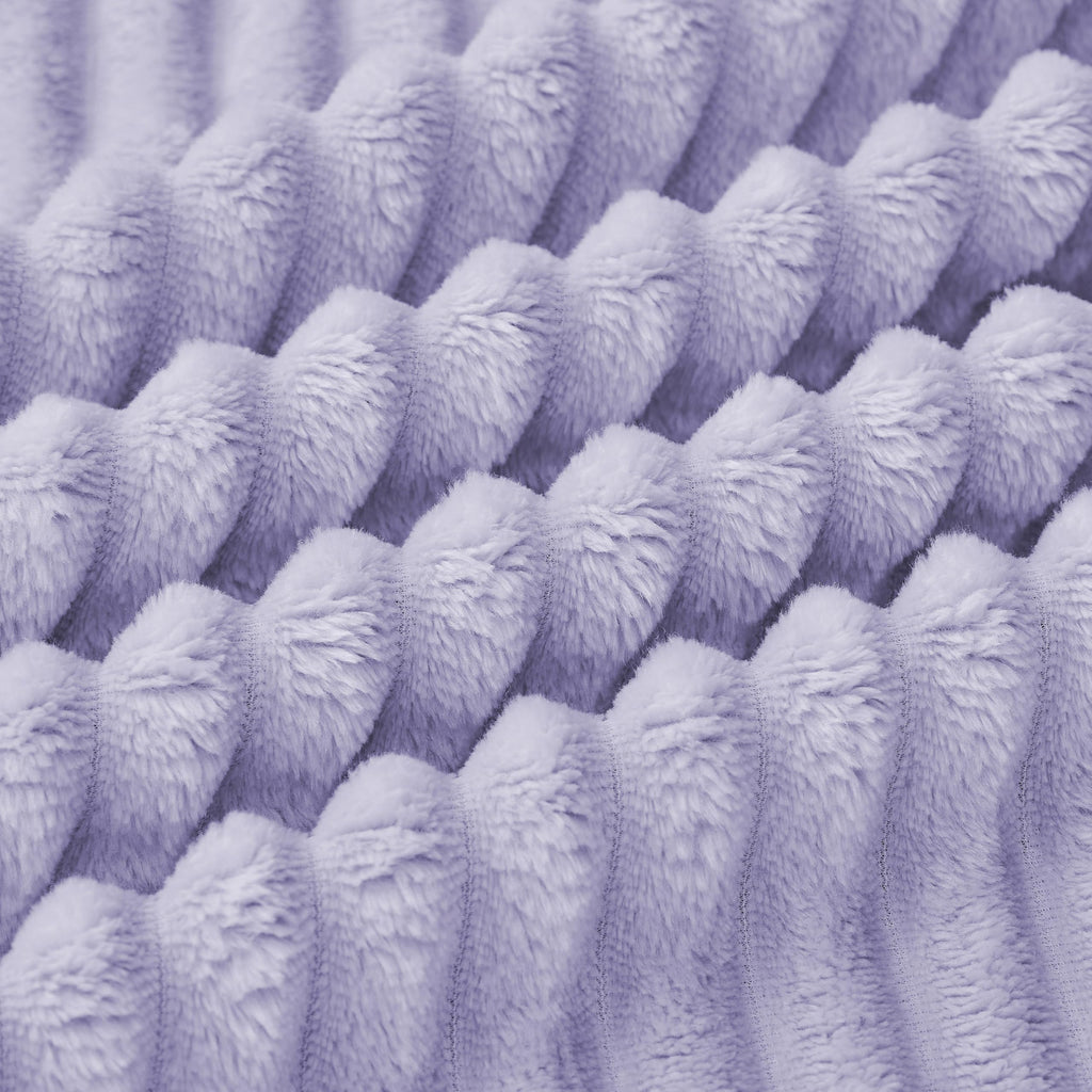 Bnuitland Light Purple Throw Blanket