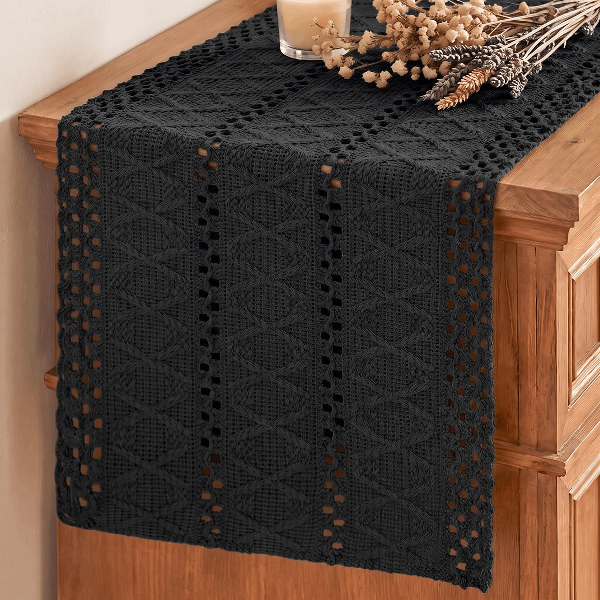 Artoid Woven Farmhouse Hollow Table Runner - Black / 12" x 120", Table Runner