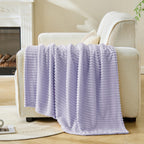 Bnuitland Light Purple Throw Blanket