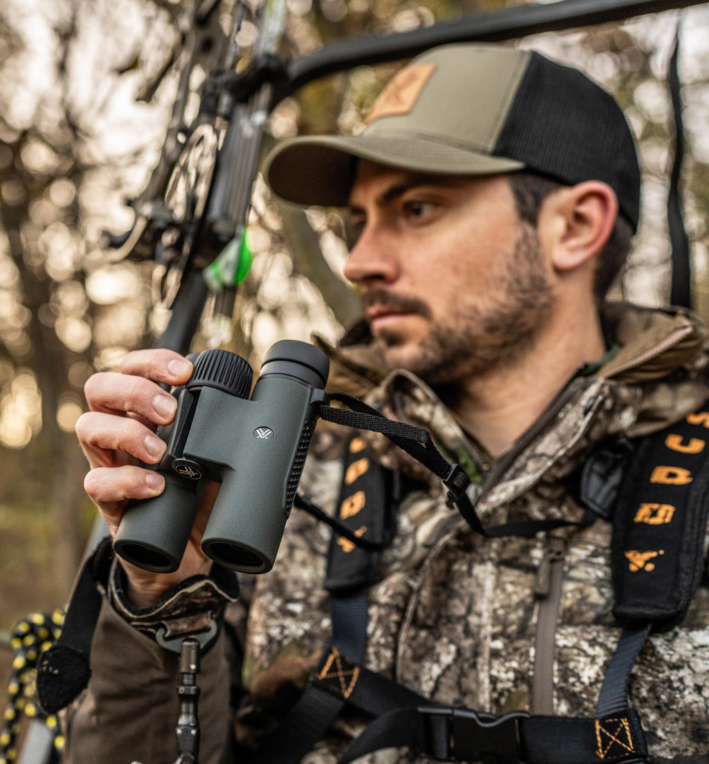 Vortex Triumph HD 10x28 Binoculars (TRI-1028)